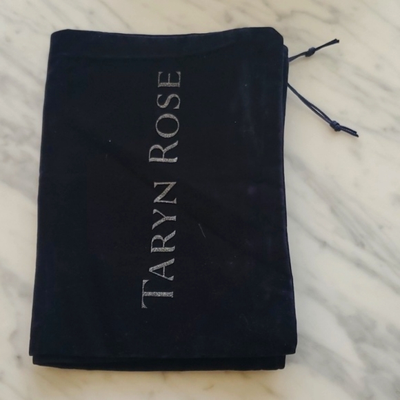 Vintage Taryn Rose velvet shoe bags - Picture 2 of 2